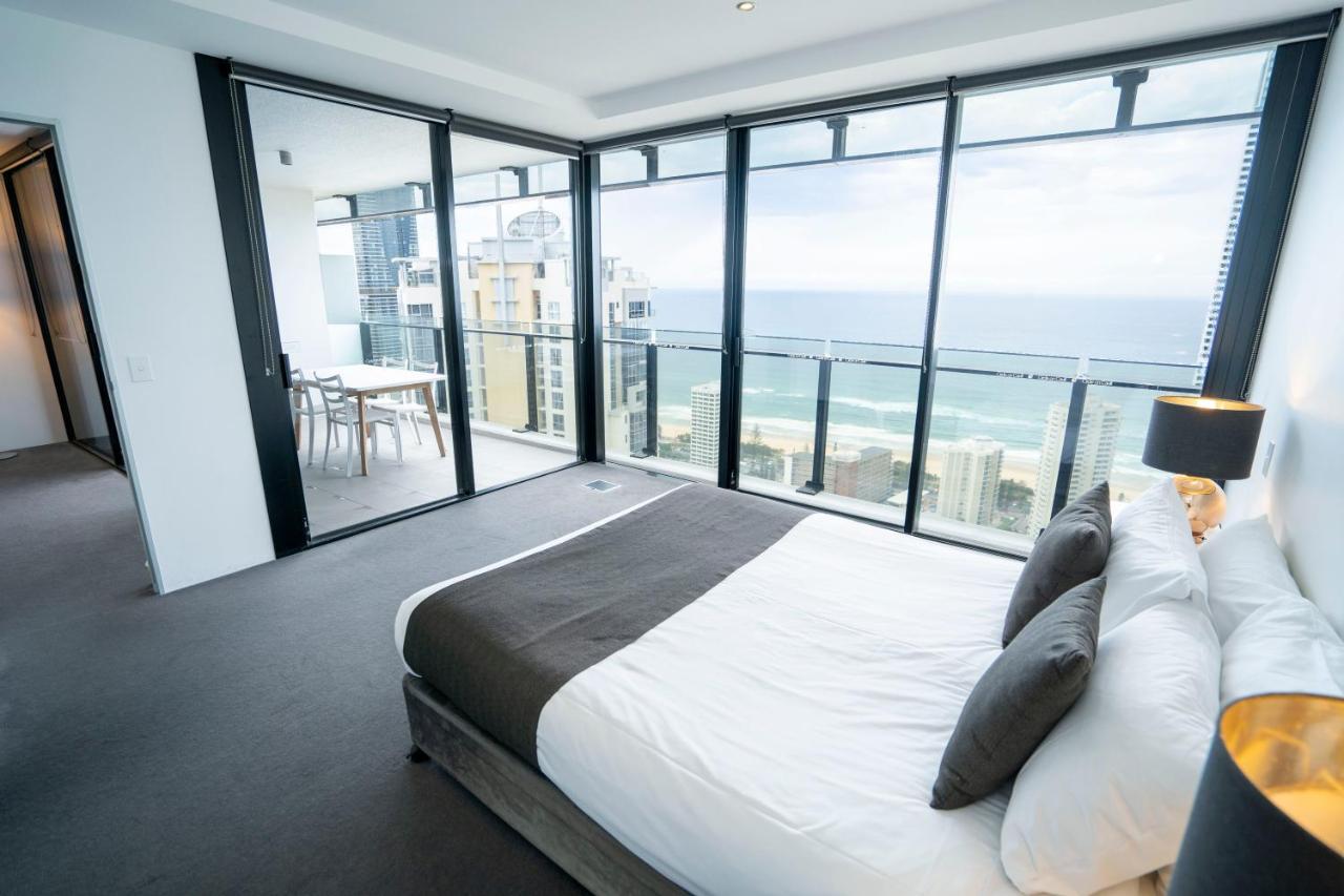 Circle On Cavill Apartment โกลด์โคสต์ ภายนอก รูปภาพ