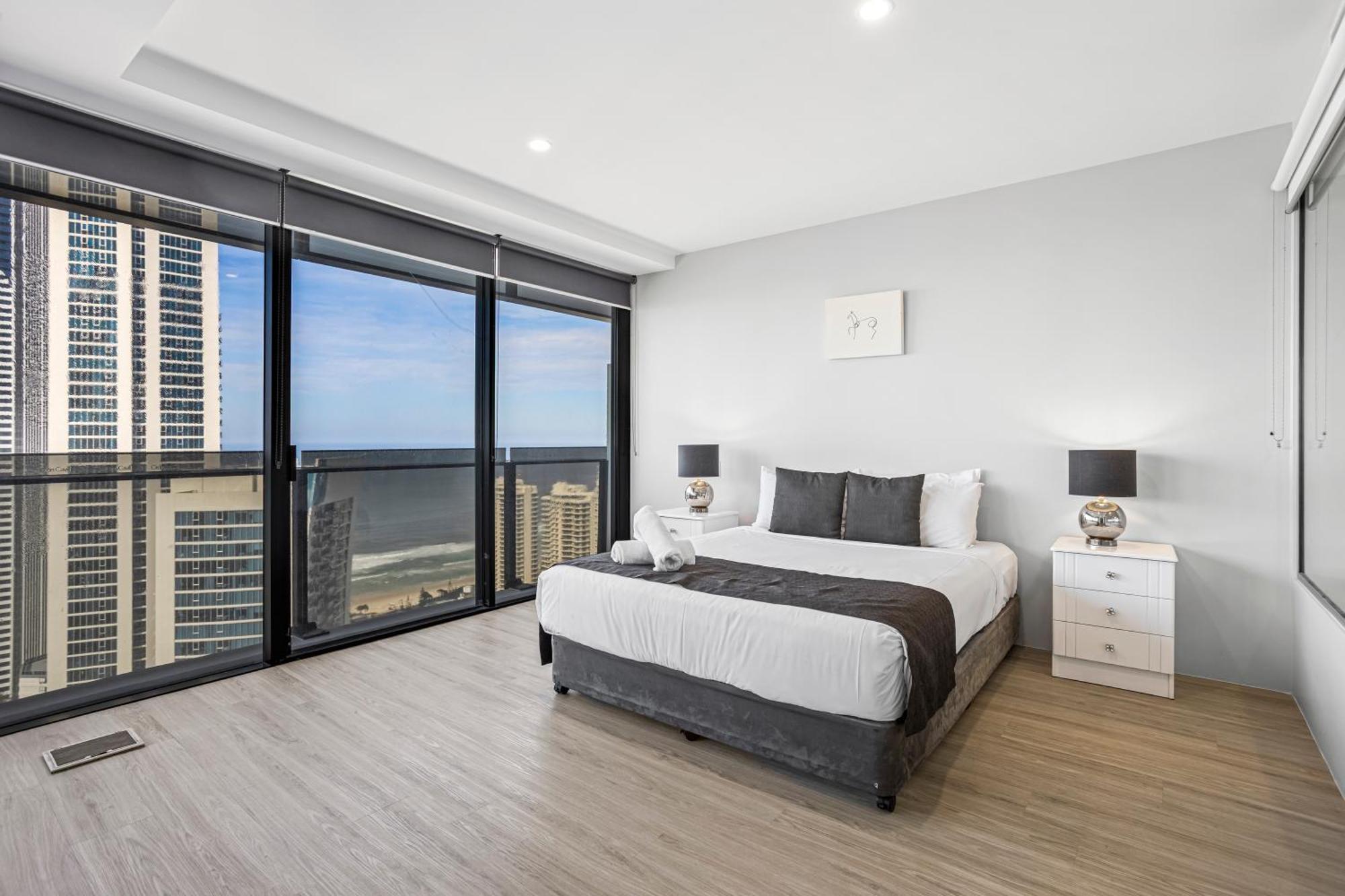 Circle On Cavill Apartment โกลด์โคสต์ ภายนอก รูปภาพ